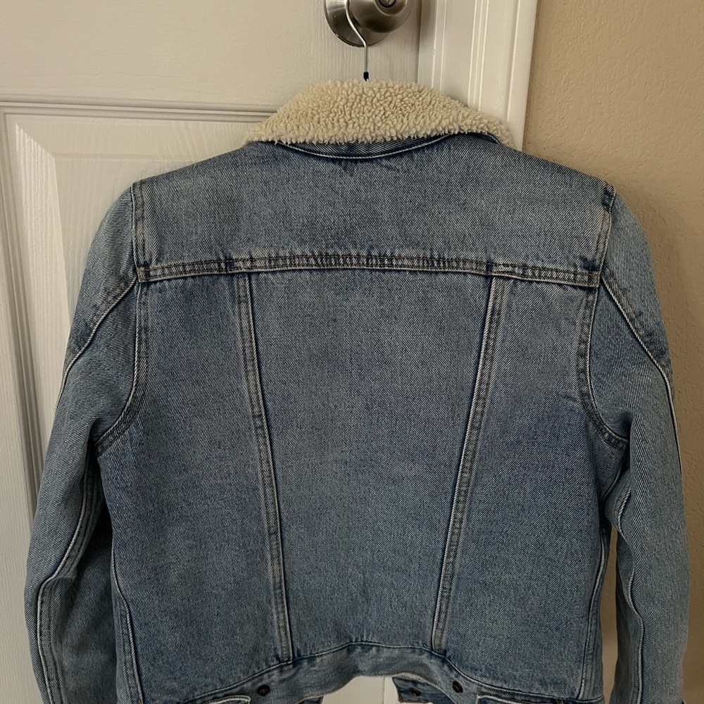 Levis Jacket - Picture 5 of 6